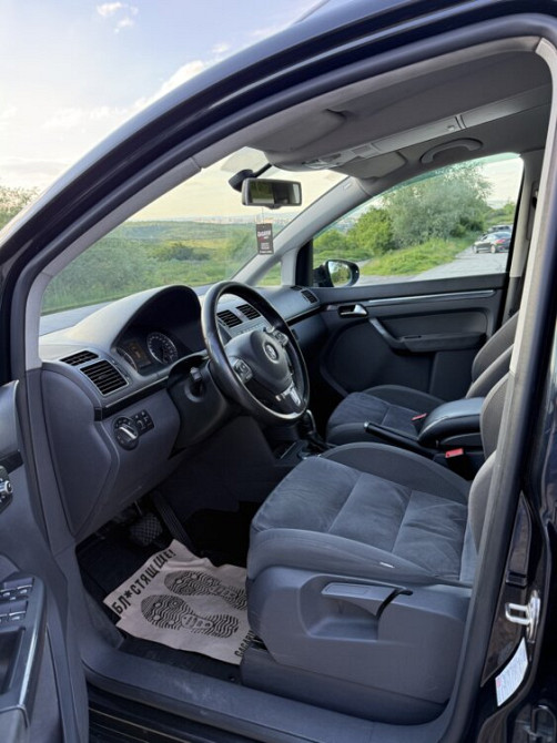 Volkswagen Touran 2011 год Кишинёв Кишинёв - изображение 4