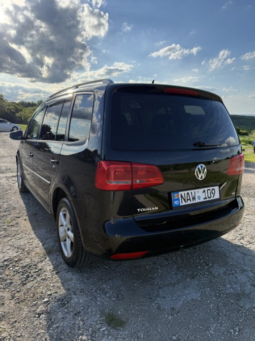 Volkswagen Touran 2011 год Кишинёв Кишинёв - изображение 2