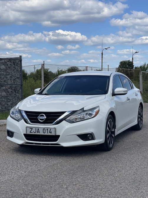 Nissan Altima 2017 год Бендеры Бендеры - изображение 1