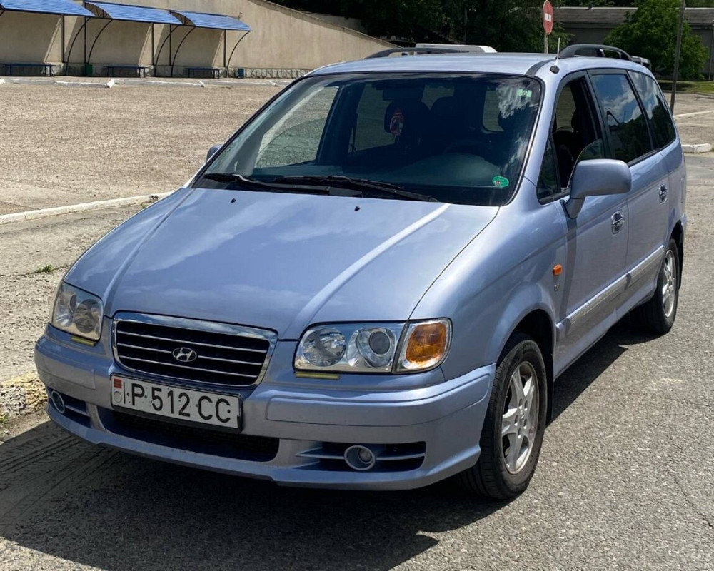 Hyundai Trajet 2002 an Bender Bender - fotografie 1