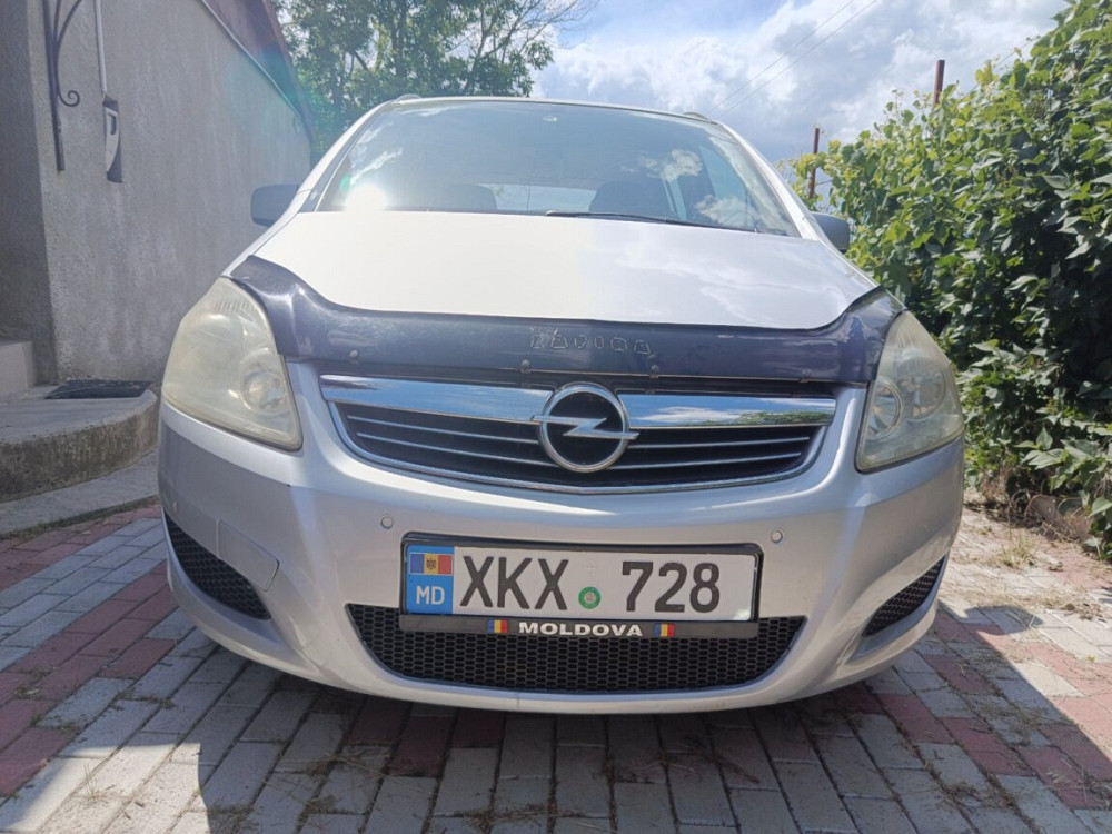 Opel Zafira 2009 an Tiraspol Tiraspol - fotografie 1