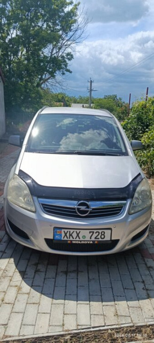 Opel Zafira 2009 an Tiraspol Tiraspol - fotografie 4