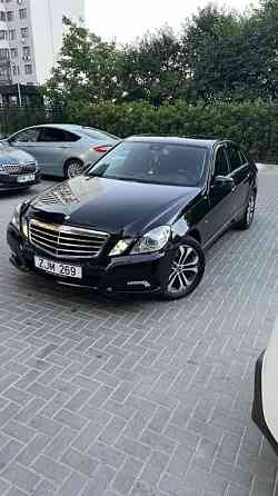 Mercedes E-Class 2009 год Парканы Парканы