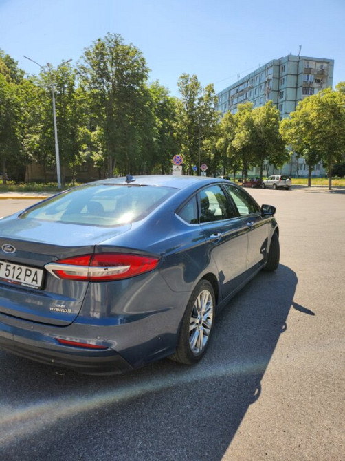 Ford Fusion 2019 an Bender Bender - fotografie 4