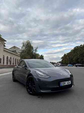 Tesla Model 3 2018 год Бендеры Бендеры