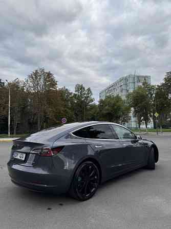 Tesla Model 3 2018 год Бендеры Бендеры