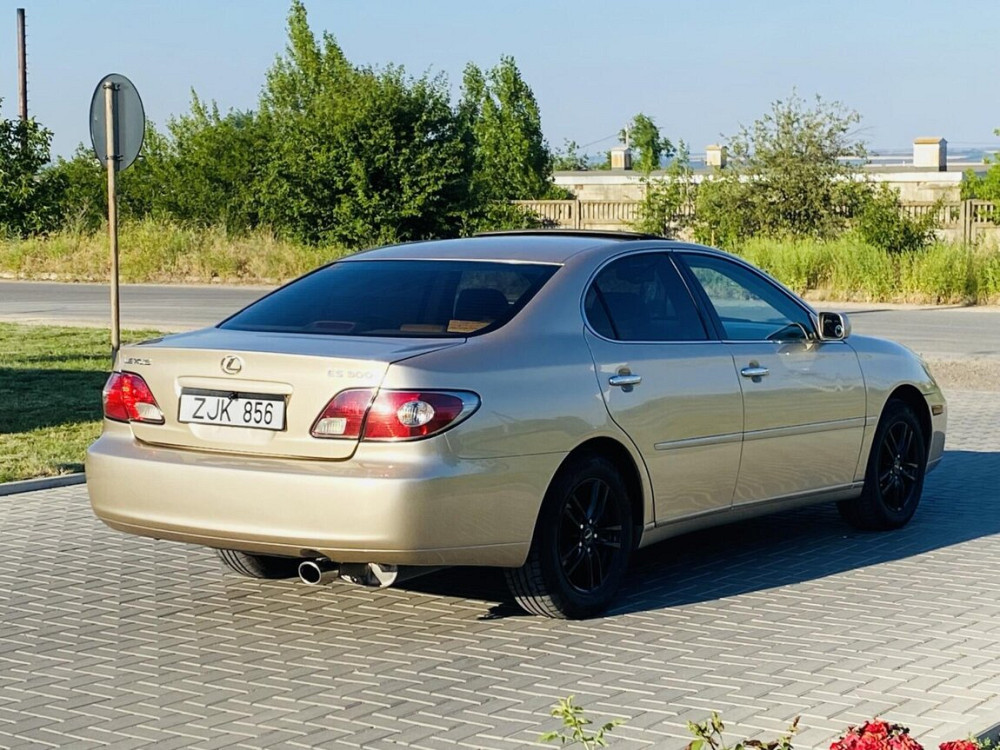 Lexus ES 2002 an Dnestrovsc Dnestrovsc - fotografie 1