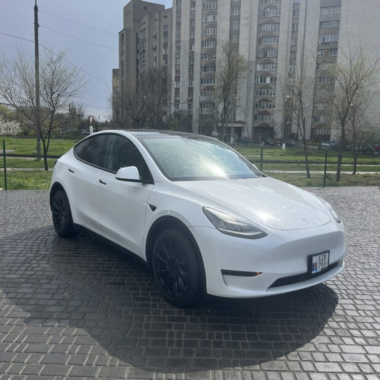 Tesla Model Y 2020 год Тирасполь Тирасполь - изображение 2