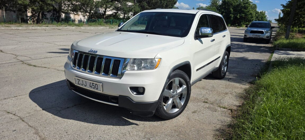 Jeep Grand Cherokee 2011 год Бендеры Бендеры - изображение 7