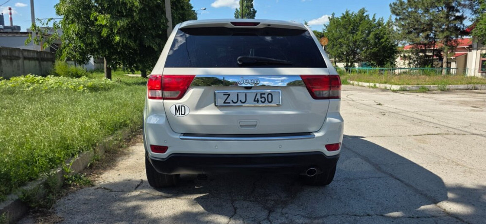 Jeep Grand Cherokee 2011 год Бендеры Бендеры - изображение 6