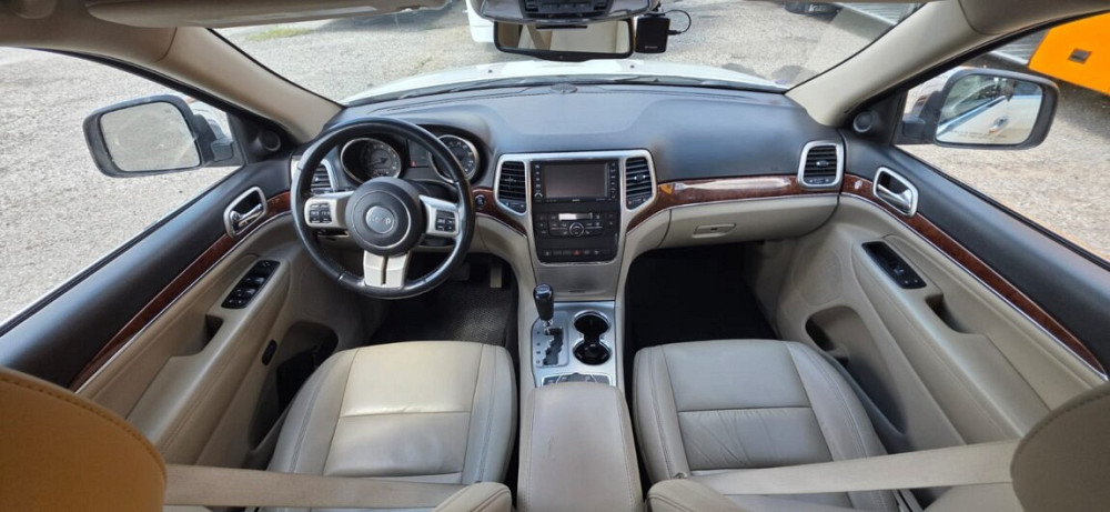 Jeep Grand Cherokee 2011 год Бендеры Бендеры - изображение 5