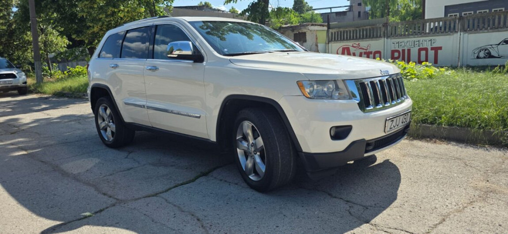 Jeep Grand Cherokee 2011 год Бендеры Бендеры - изображение 1