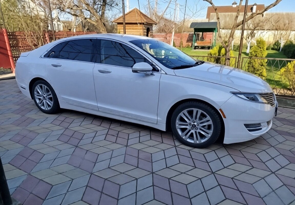 Lincoln MKZ 2014 an Tiraspol Tiraspol - fotografie 1
