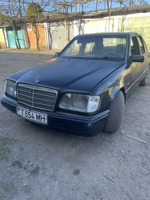 Mercedes W124 1994 год Бендеры Бендеры - изображение 3
