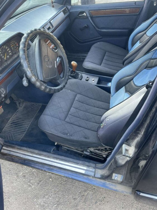 Mercedes W124 1994 год Бендеры Бендеры - изображение 8