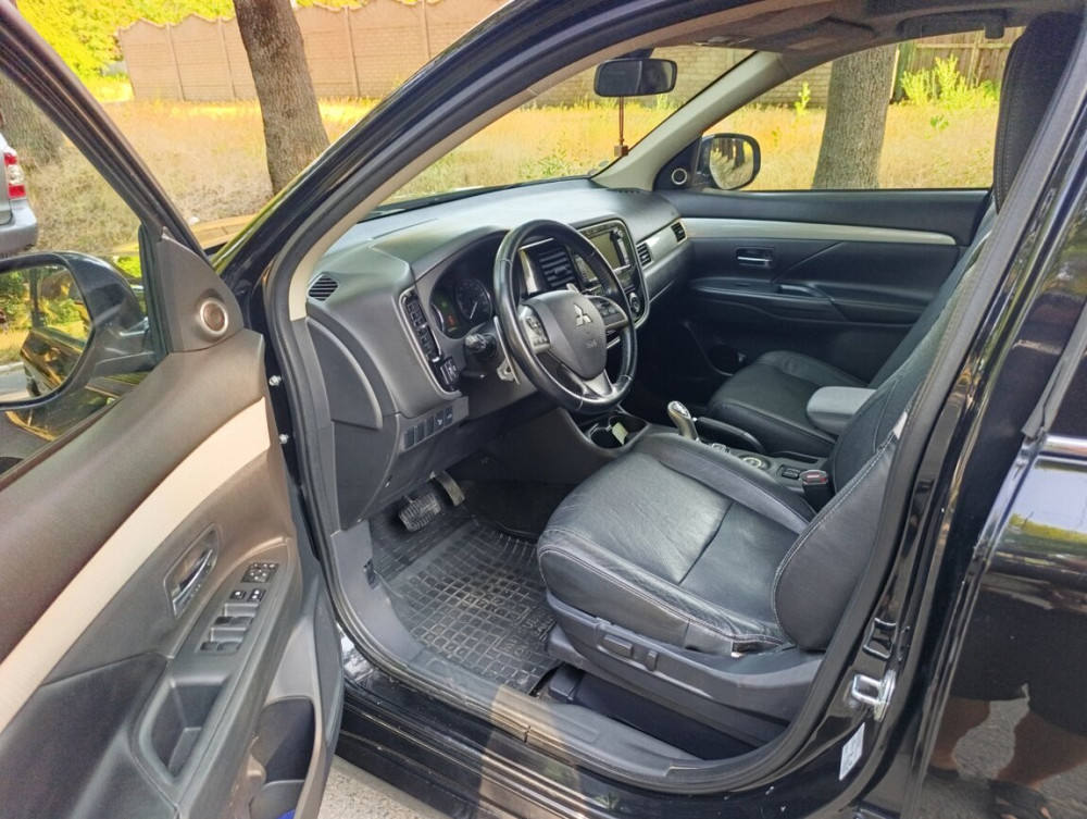 Mitsubishi Outlander 2013 год Бендеры Бендеры - изображение 8