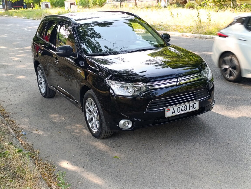 Mitsubishi Outlander 2013 год Бендеры Бендеры - изображение 3