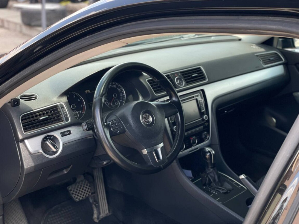 Volkswagen Passat 2013 год Тирасполь Тирасполь - изображение 6