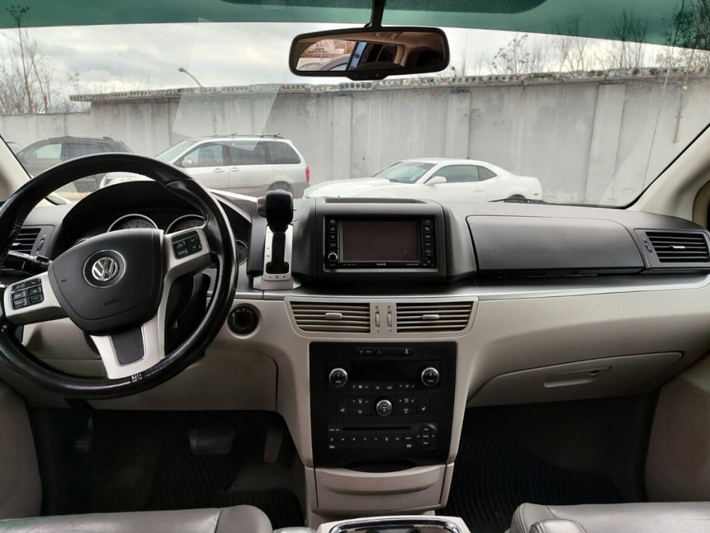 VW Routan Бендеры - изображение 2