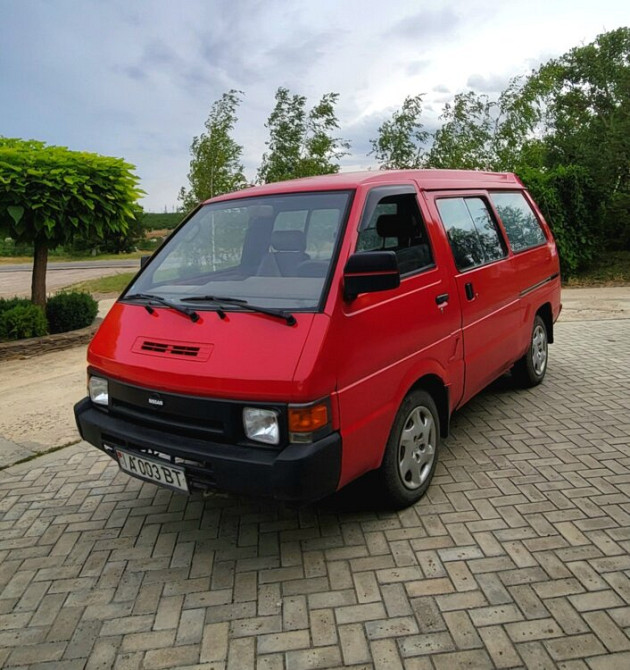 Nissan Vanette 1993 год Суклея Суклея - изображение 1