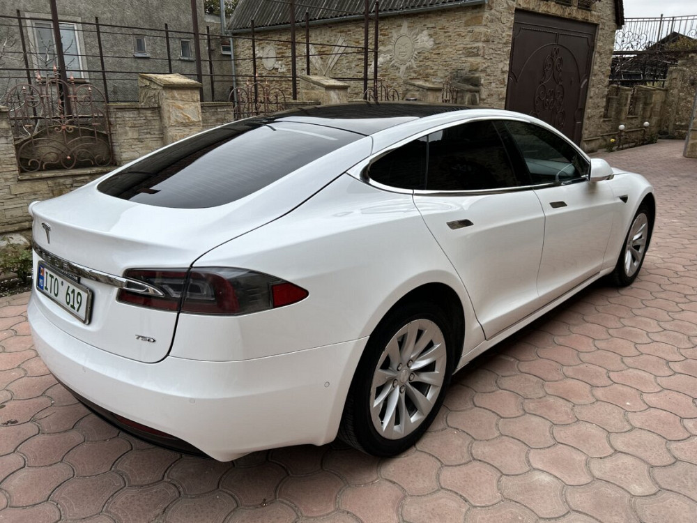 Tesla Model S 2017 год Тирасполь Тирасполь - изображение 4
