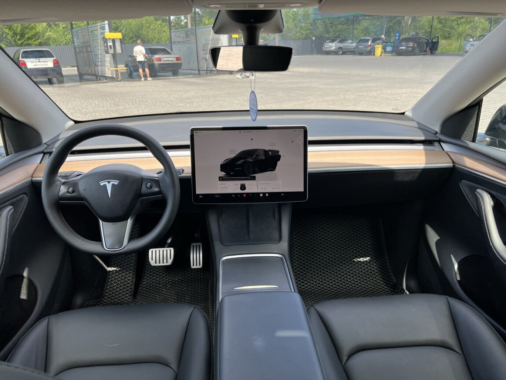 Tesla Model Y 2023 год Тирасполь Тирасполь - изображение 5