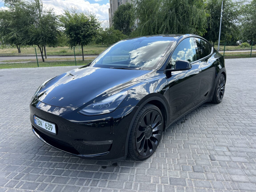 Tesla Model Y 2023 год Тирасполь Тирасполь - изображение 2