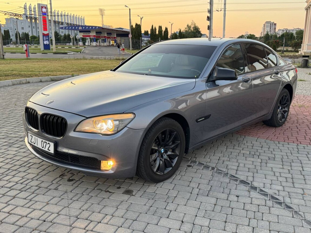 BMW 7 Series 2010 год Тирасполь Тирасполь - изображение 1