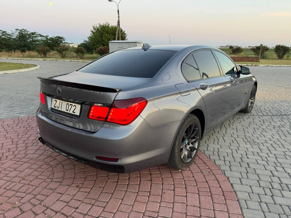 BMW 7 Series 2010 год Тирасполь Тирасполь - изображение 2