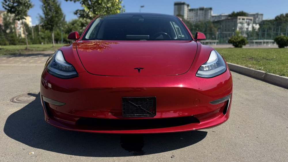Tesla Model 3 2018 год Тирасполь Тирасполь - изображение 1