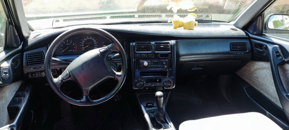 Toyota Carina 1995 год Тирасполь Тирасполь - изображение 5
