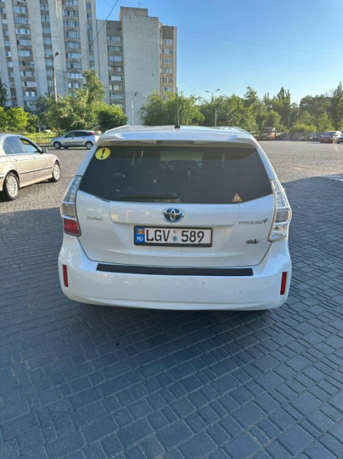Toyota Prius 2015 год Тирасполь Тирасполь - изображение 5
