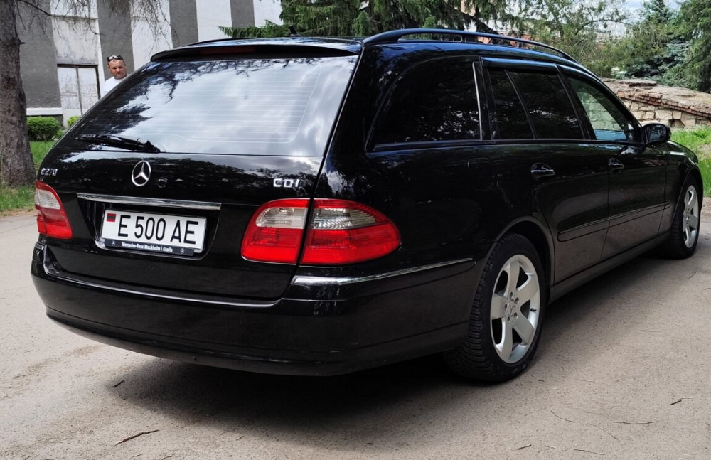 Mercedes E-Class 2005 an Dnestrovsc Dnestrovsc - fotografie 3