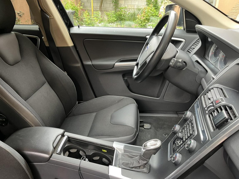 Volvo XC60 2013 год Кишинёв Кишинёв - изображение 7