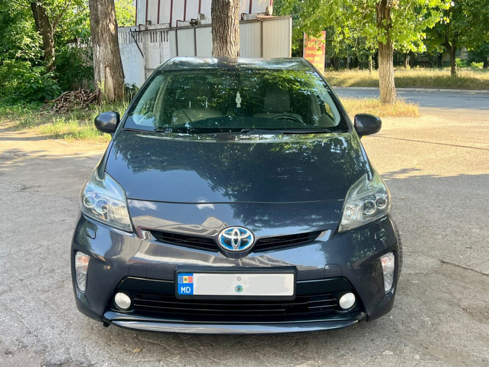 Toyota Prius 2013 год Бендеры Бендеры - изображение 2