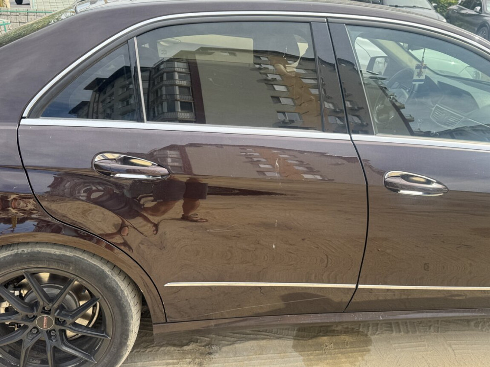 Mercedes E-Class 2012 an Chişinău Chişinău - fotografie 6