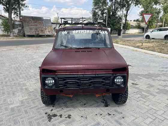 ВАЗ / Lada Niva Legend 1993 год Тирасполь Тирасполь