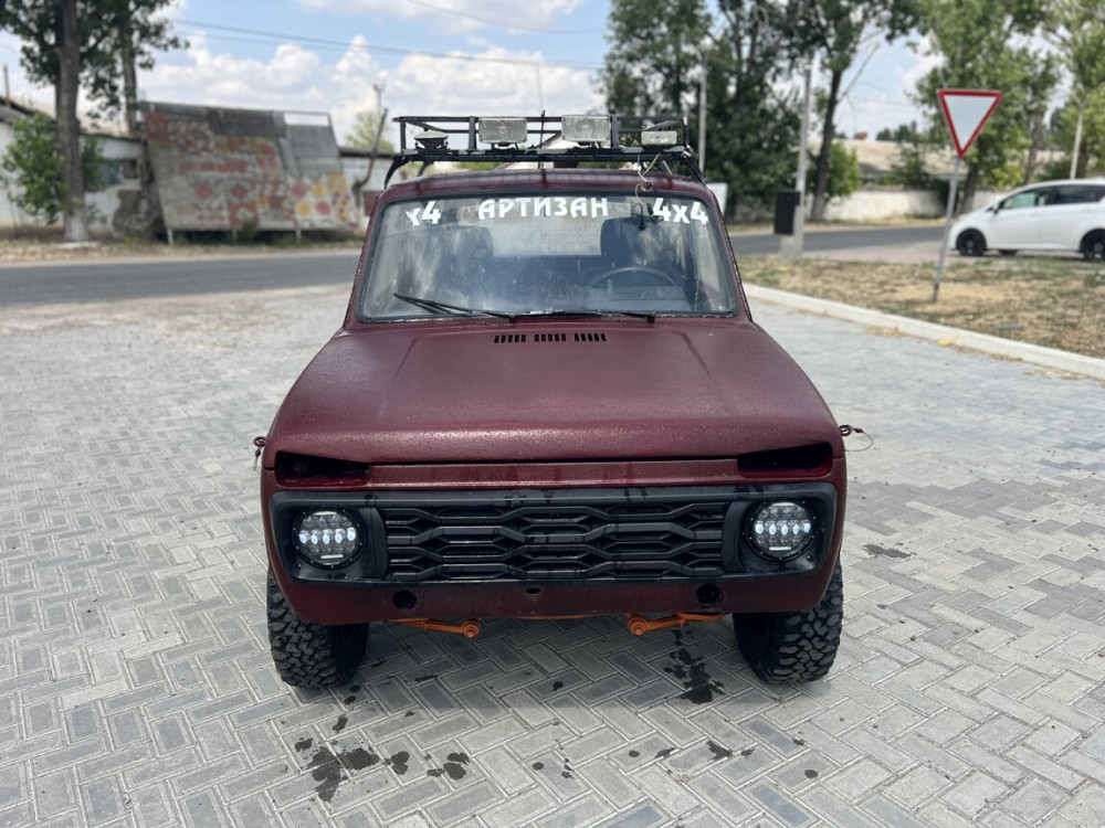 ВАЗ / Lada Niva Legend 1993 год Тирасполь Тирасполь - изображение 4