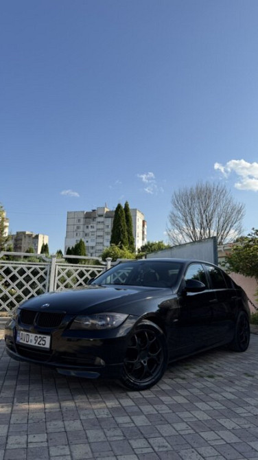 BMW 3 Series 2005 год Тирасполь Тирасполь - изображение 1