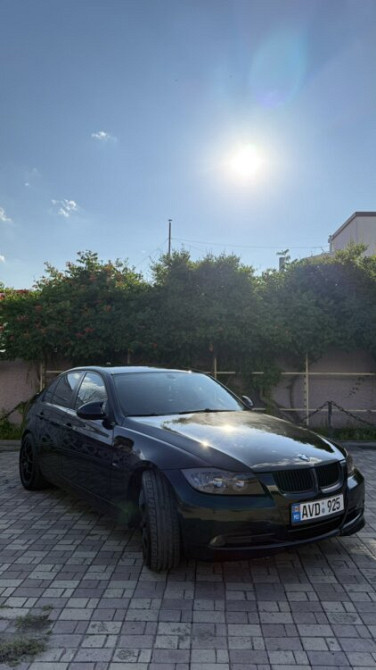 BMW 3 Series 2005 год Тирасполь Тирасполь - изображение 2