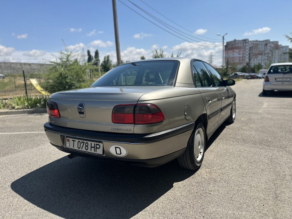Opel Omega 1997 an Tiraspol Tiraspol - fotografie 3
