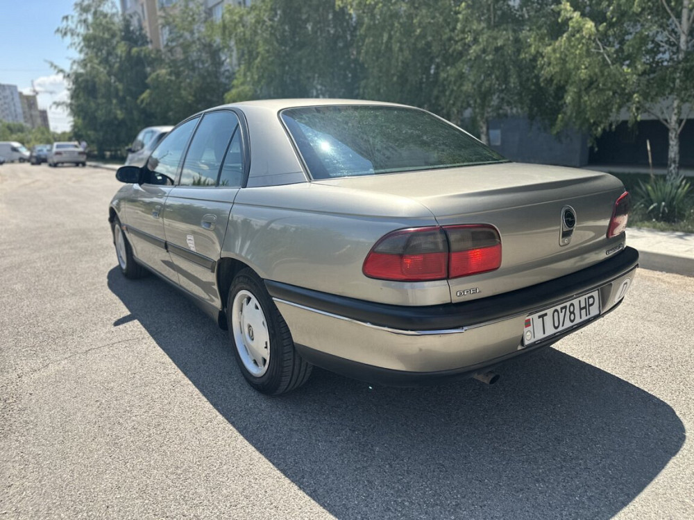 Opel Omega 1997 an Tiraspol Tiraspol - fotografie 4