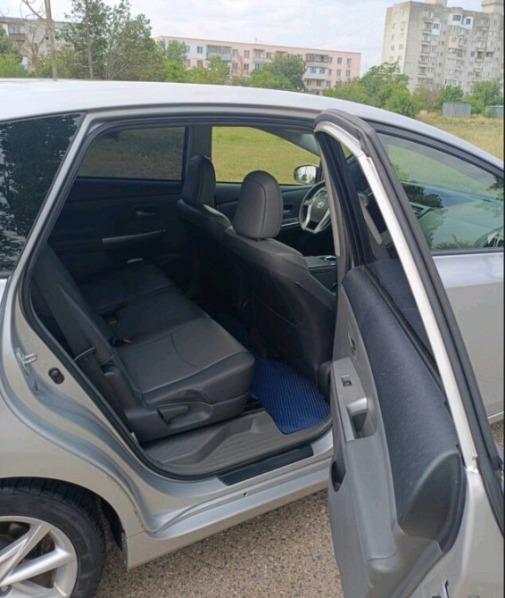 Toyota Prius 2012 год Тирасполь Тирасполь - изображение 9