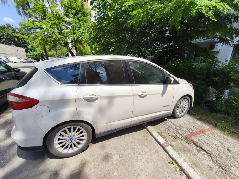 Ford C-MAX 2012 an Chişinău Chişinău - fotografie 5