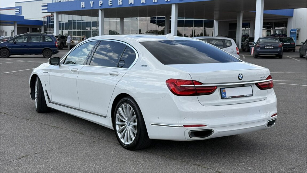 BMW 7 Series 2017 год Тирасполь Тирасполь - изображение 4