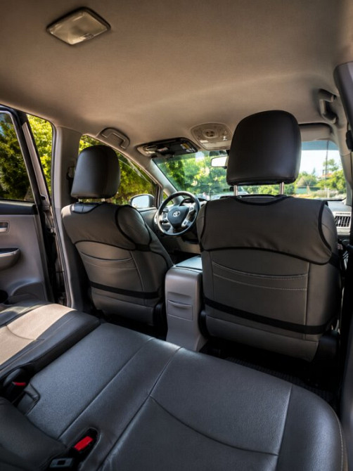 Toyota Prius 2014 год Бендеры Бендеры - изображение 4