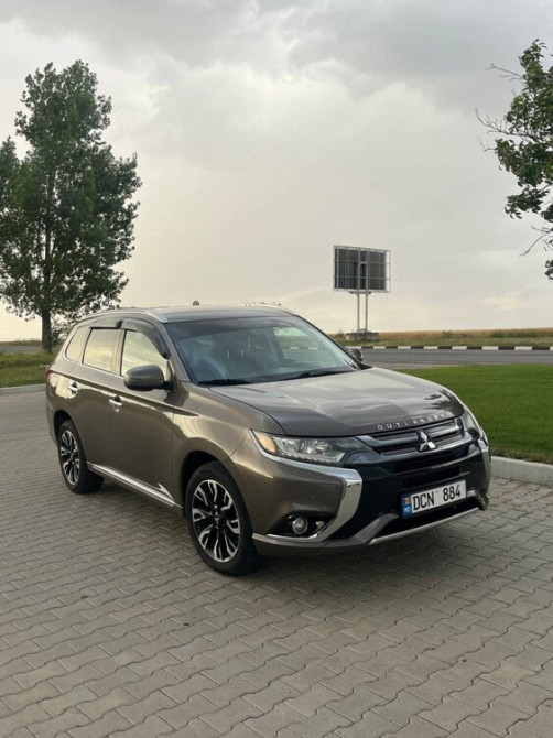 Mitsubishi Outlander 2018 год Тирасполь Тирасполь - изображение 1