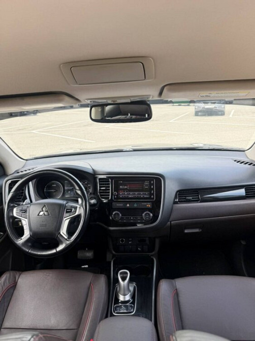 Mitsubishi Outlander 2018 год Тирасполь Тирасполь - изображение 7