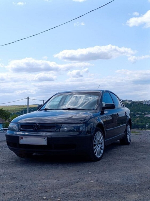 Volkswagen Passat 1999 год Рыбница Рыбница - изображение 1