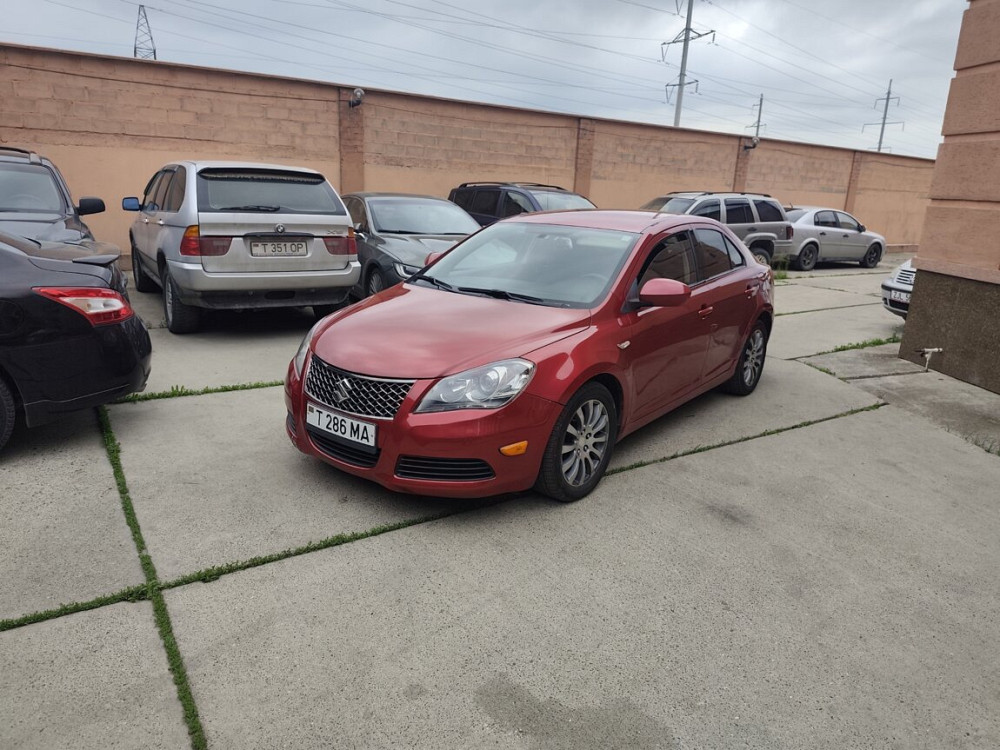 Срочно Suzuki Kizashi 4x4 Тирасполь - изображение 1